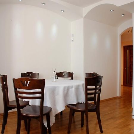 Kiev Pozniaky Apartment חדר תמונה